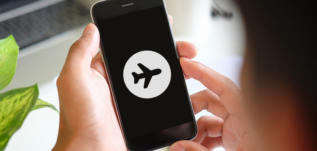Anonymes Ansehen von Facebook-Stories - Methode 1: Flugmodus